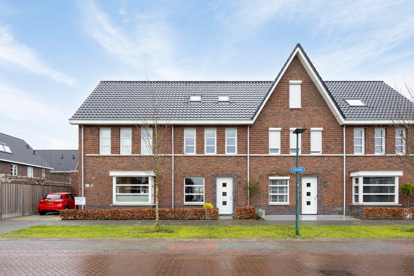 Foto 1 van Veenbies 23