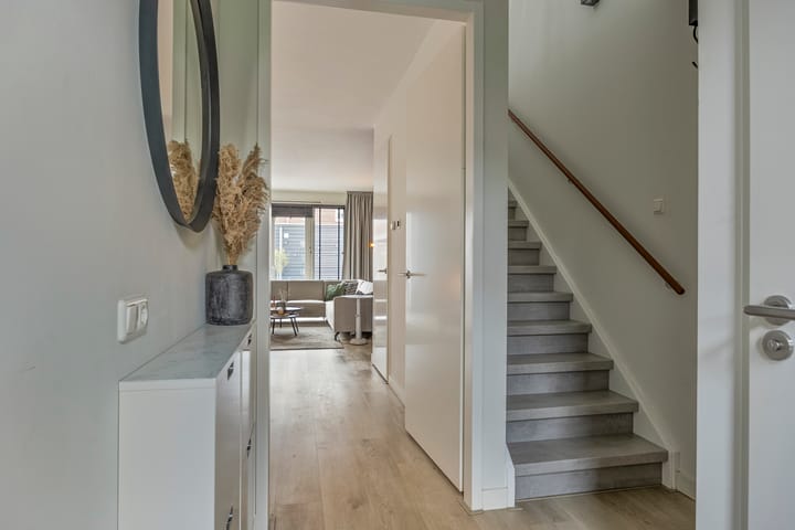 Photo 12 of Veenbies 23