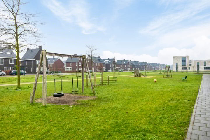 Photo 27 of Veenbies 23