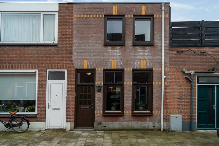 Foto 2 van Chrysantstraat 1