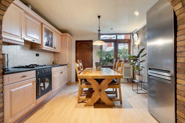 Foto 12 van Chrysantstraat 1