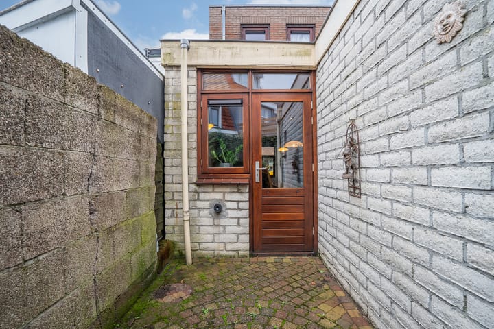 Foto 19 van Chrysantstraat 1