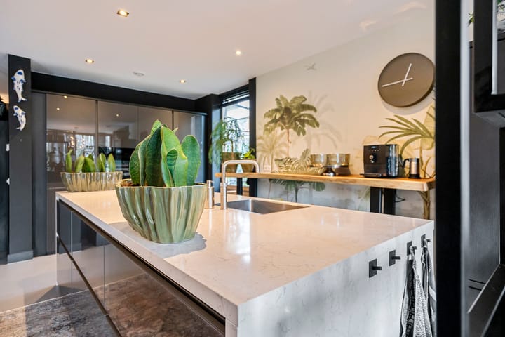 Foto 15 van Westeinde 132-E