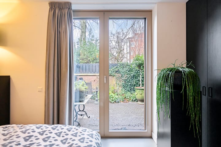 Foto 29 van Westeinde 132-E