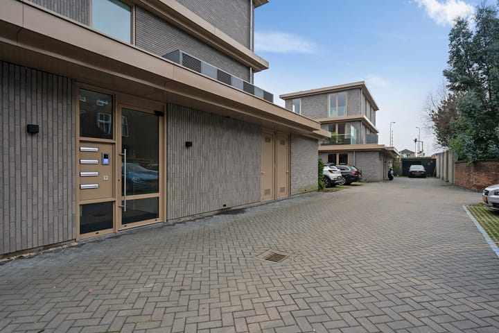 Foto 60 van Westeinde 132-E