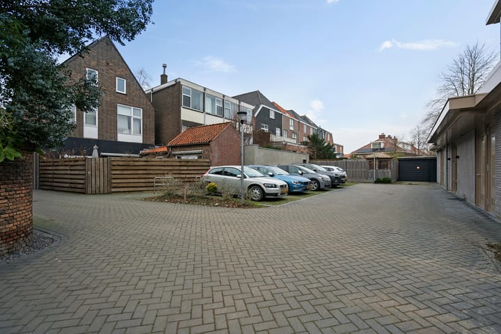 Foto 66 van Westeinde 132-E