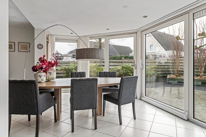 Foto 12 van Truus Oversteegenstraat 41