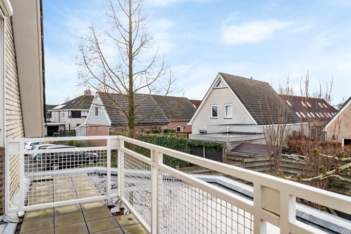 Foto 19 van Truus Oversteegenstraat 41