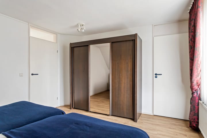 Foto 25 van Truus Oversteegenstraat 41