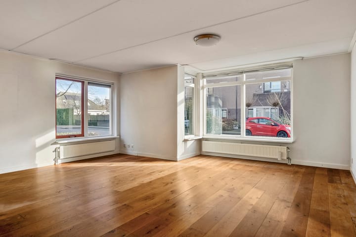 Photo 2 of Middelveld 18