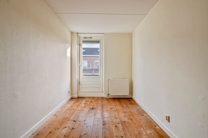 Photo 12 of Middelveld 18