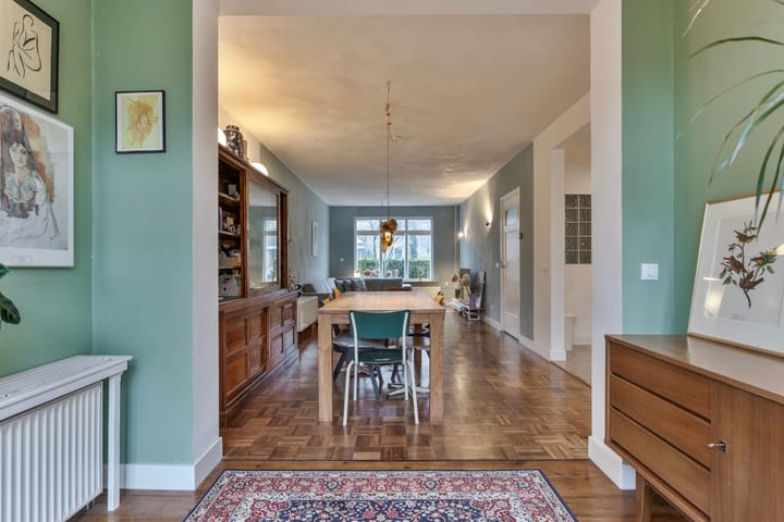 Foto 19 van Jan van Heelustraat 16