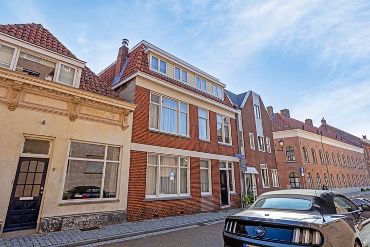 Foto 37 van Minderbroederstraat 4