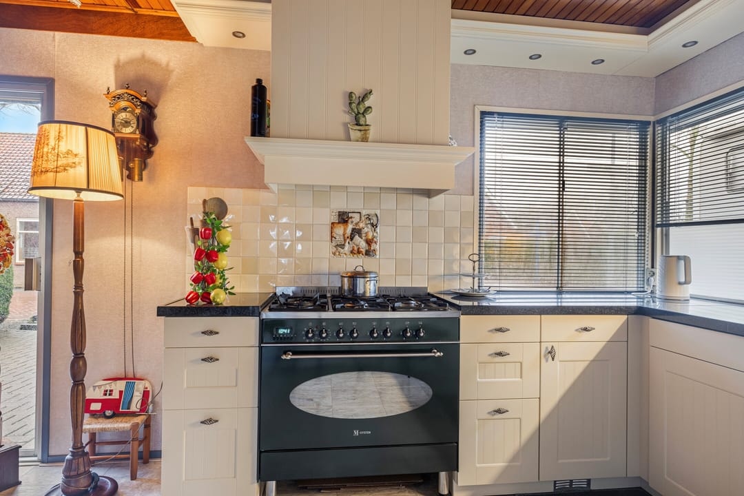 Foto 13 van Burgemeester Overdorpstraat 45