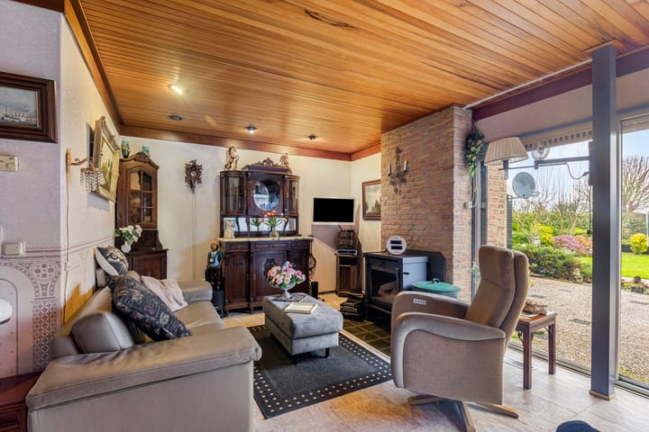 Foto 15 van Burgemeester Overdorpstraat 45