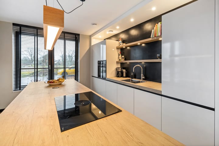 Foto 11 van Abersonstraat 19