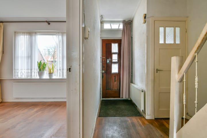 Foto 8 van Meidoornlaan 11