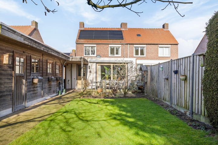 Foto 30 van Valkenstraat 23