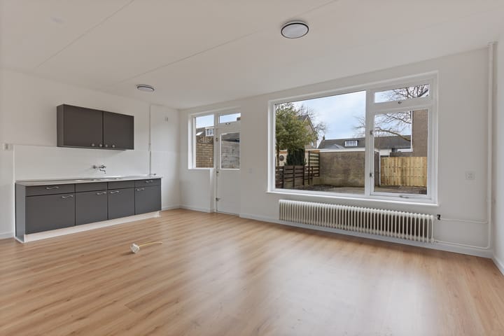 Photo 12 of Bourgondiëweg 49