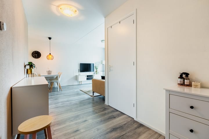 Photo 9 of Osdorper Ban 90-A17