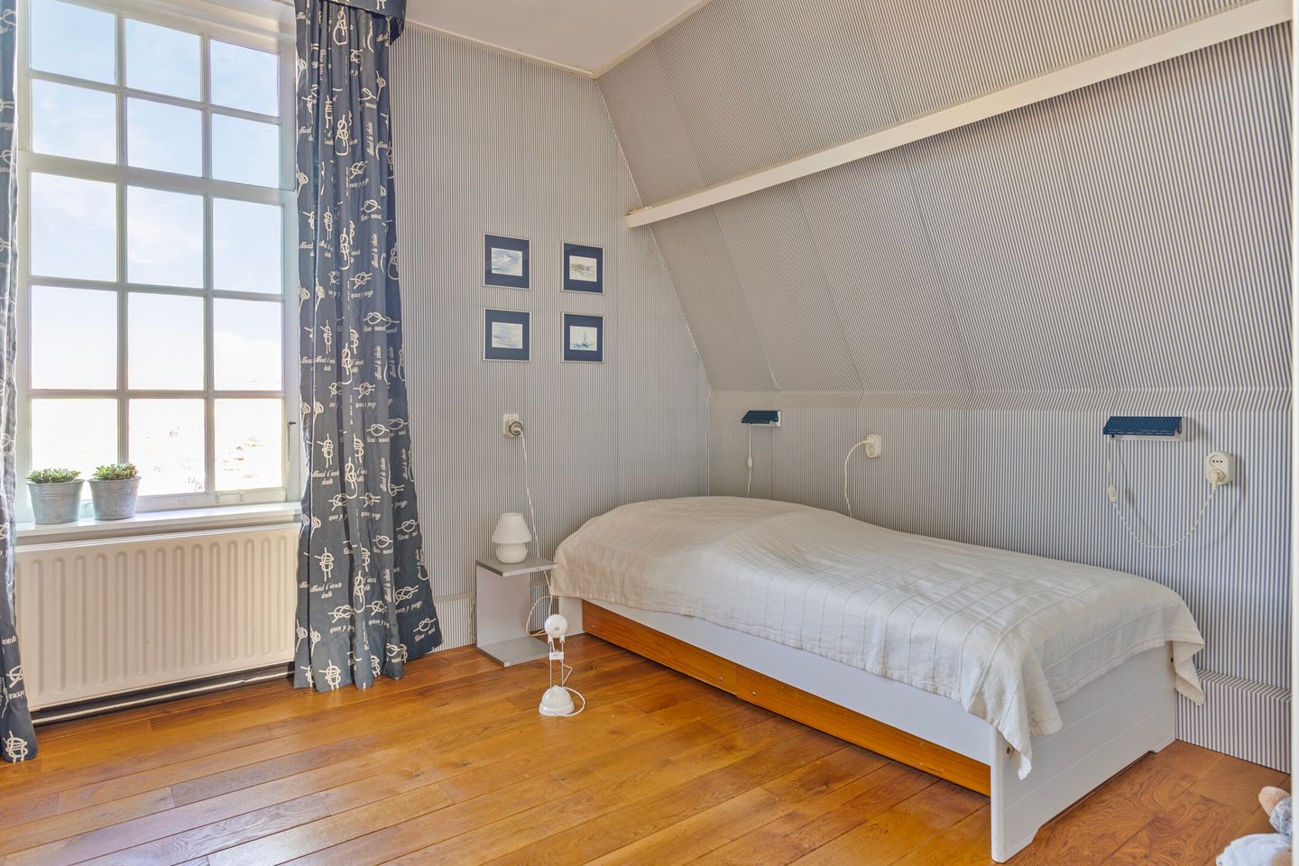 Foto 35 van Weststraat 1