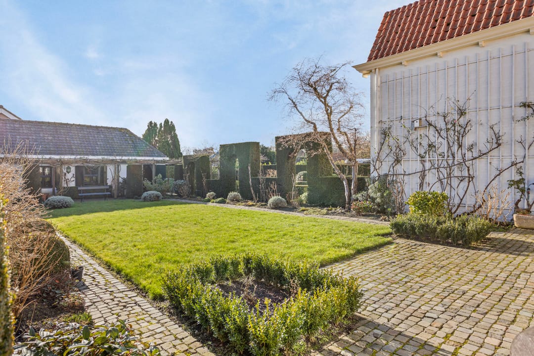 Foto 38 van Weststraat 1