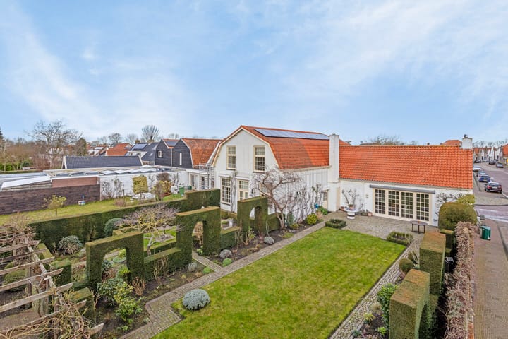 Foto 43 van Weststraat 1