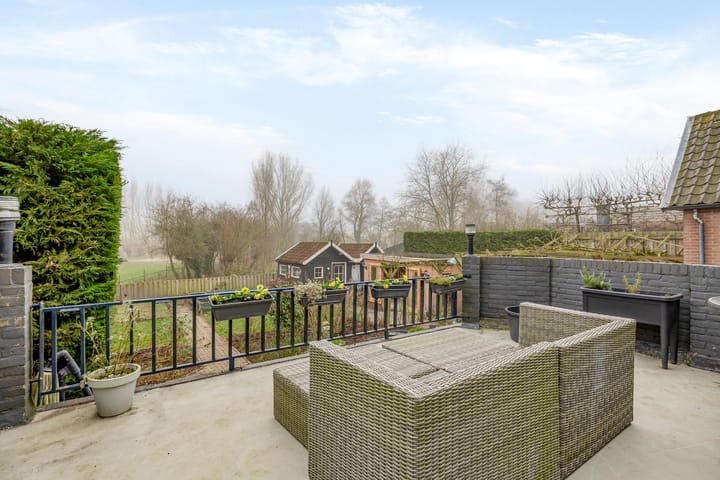 Foto 18 van Flierstraat 63