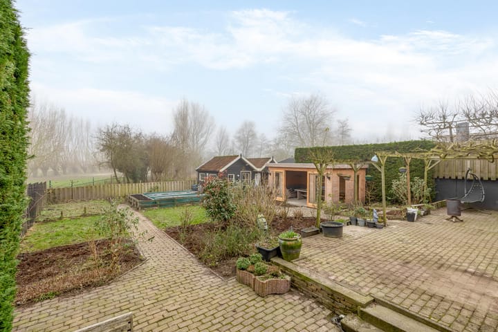 Foto 34 van Flierstraat 63