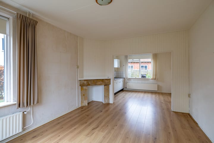 Foto 4 van P. Wierengaweg 6