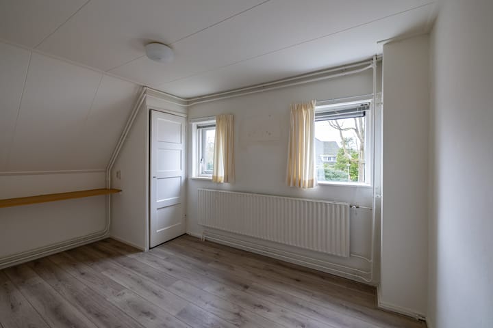 Foto 12 van P. Wierengaweg 6