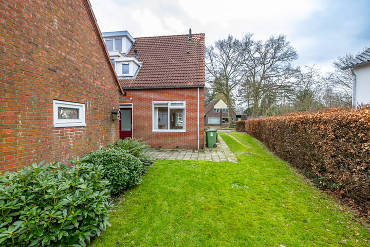 Foto 16 van P. Wierengaweg 6