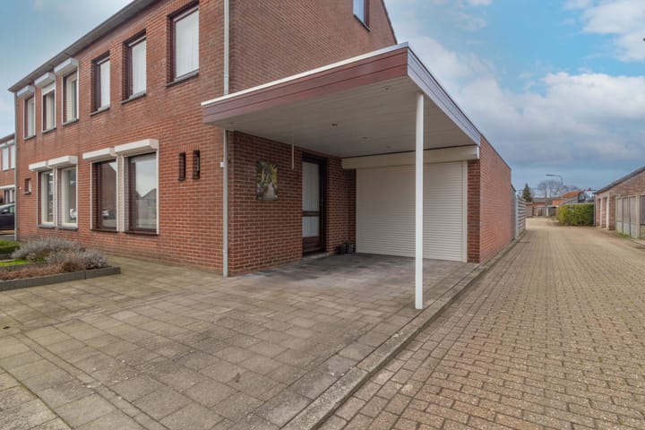 Foto 5 van Piet Mondriaanstraat 2