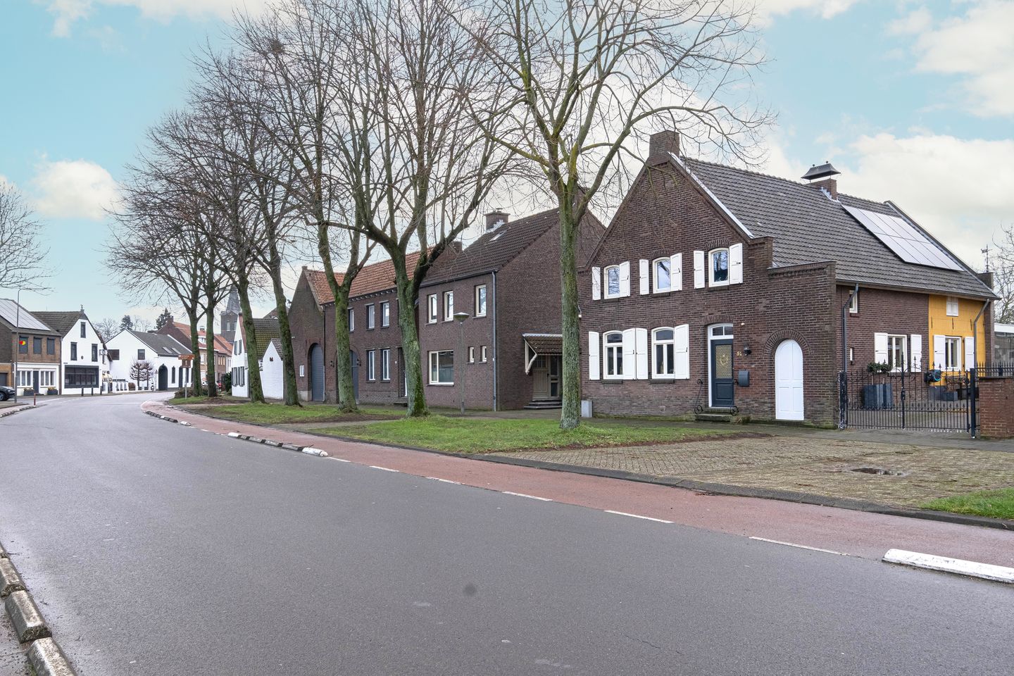 Foto 40 van Maasheuvel 51