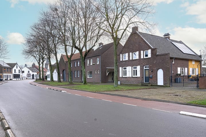 Foto 40 van Maasheuvel 51