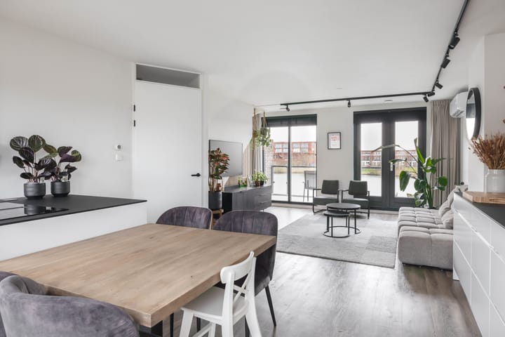 Foto 21 van Schuddebeursstraat 196