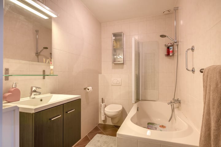 Foto 37 van Schuddebeursstraat 196