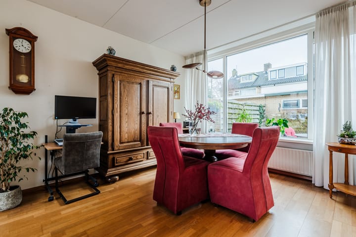 Foto 12 van Dronenplein 6