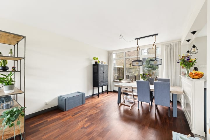 Photo 8 of Goeman Borgesiusstraat 30