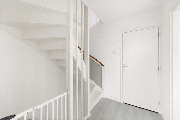 Photo 12 of Goeman Borgesiusstraat 30