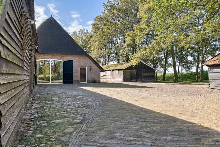 Foto 5 van Kanaalweg 5