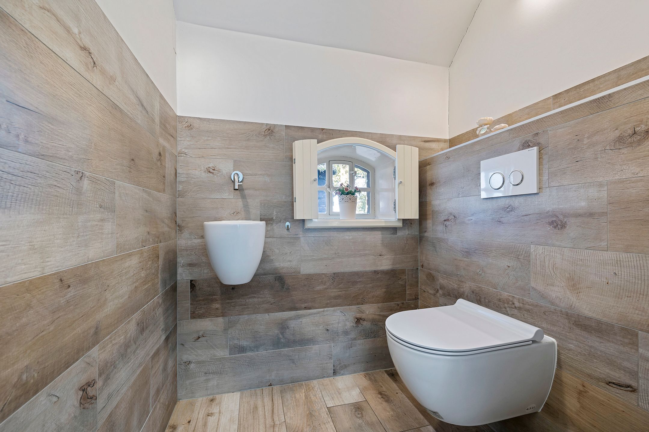 Foto 42 van Kanaalweg 5