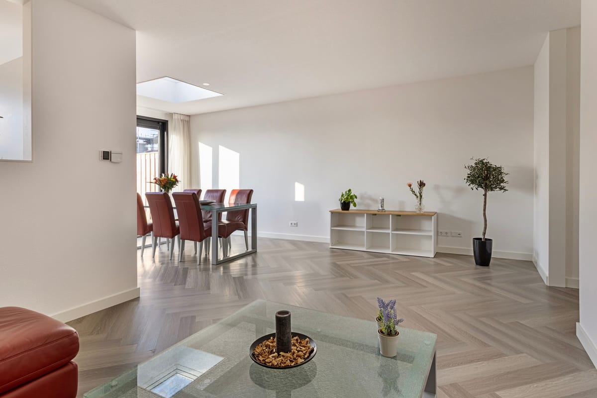 Foto 10 van Hoefsmid 5