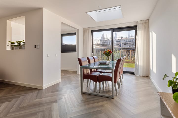 Foto 11 van Hoefsmid 5