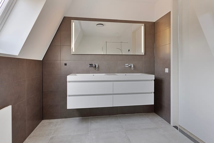 Foto 22 van Hoefsmid 5