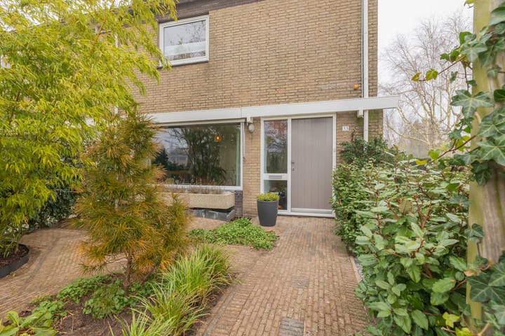 Photo 6 of M H Tromplaan 33