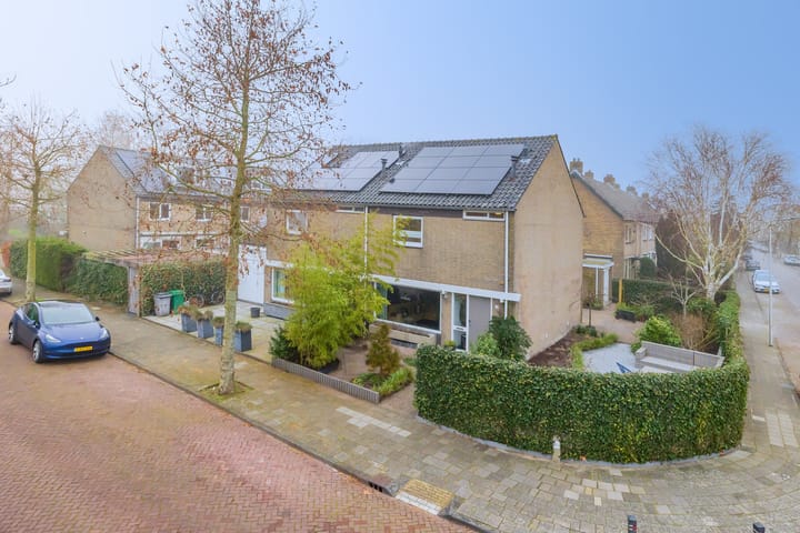 Photo 37 of M H Tromplaan 33