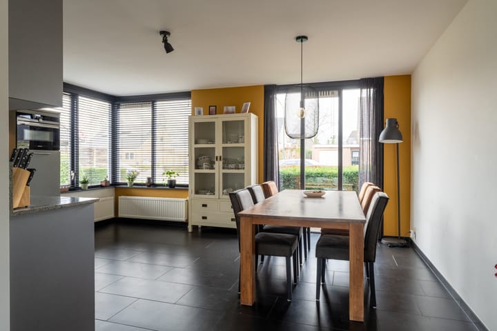 Foto 14 van Alb.Schweitzerlaan 2-A