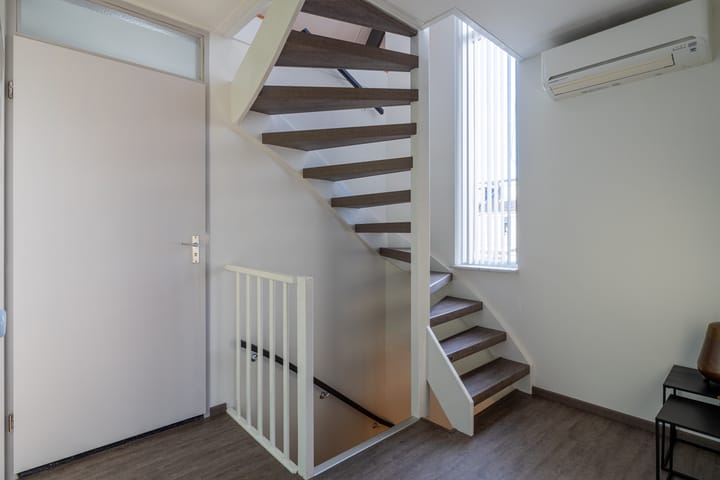 Foto 16 van Alb.Schweitzerlaan 2-A