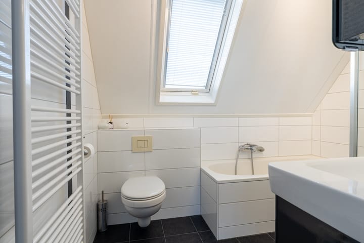 Foto 23 van Alb.Schweitzerlaan 2-A